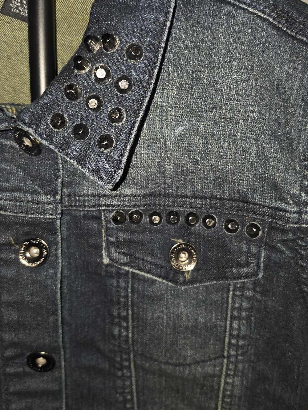 Jeans Subcategory Classification - Picture 4 of 6